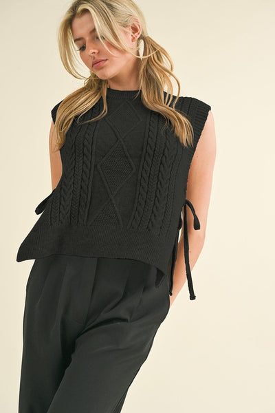 ローブブラン　ニットベストSide cable knit Vest Side cable knit Vest – L'AUBE BLANC