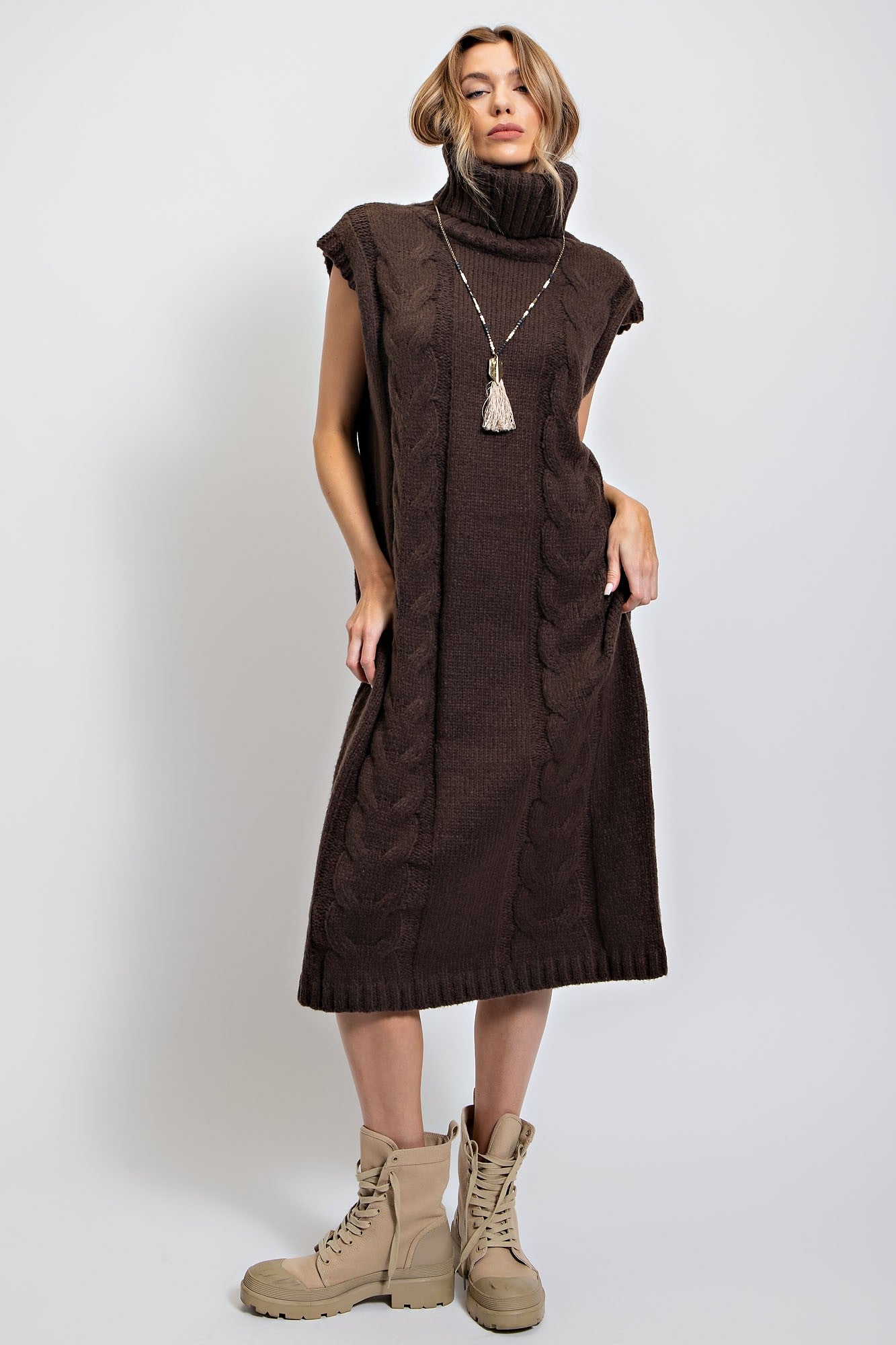 19730168_ade719f6-acd5-4a23-