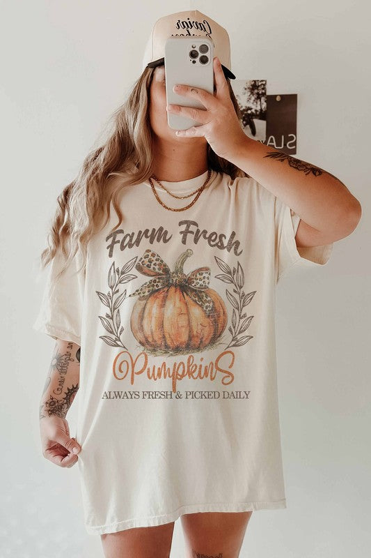 Farm Pumpkins Oversized Graphic Tee Sand