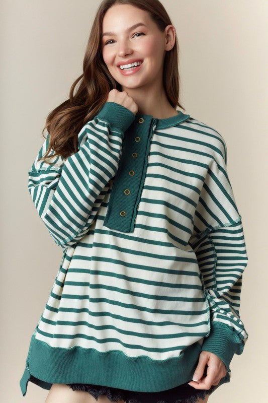 Stripe Contrast Placket Sweatshirt Hunter Green