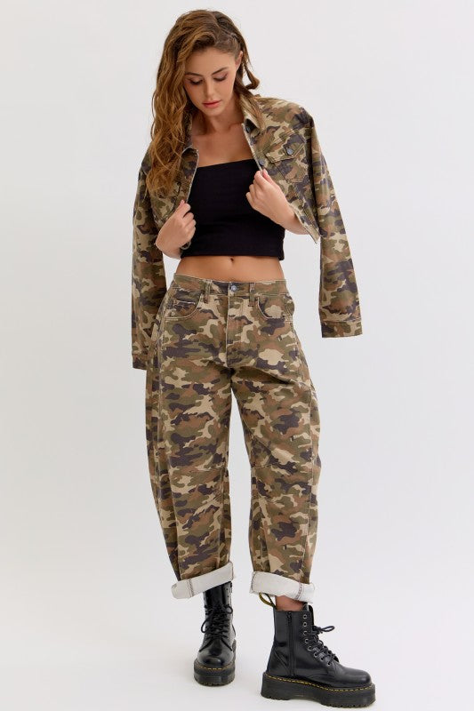 Camo Mid Waisted Barrel Leg Washed Camo