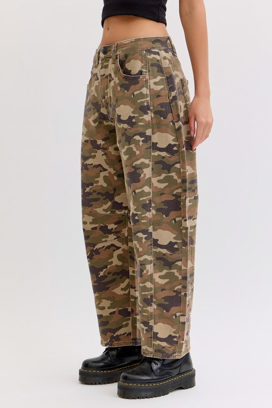 Camo Mid Waisted Barrel Leg Washed Camo
