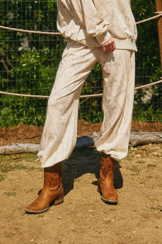 Camo Loose Fit Jogger Pants Taupe