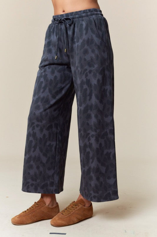 Leopard Printed French Terry Pants Charcoal