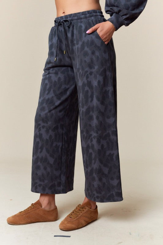 Leopard Printed French Terry Pants Charcoal