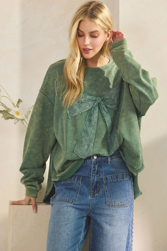 Whimsy Bow Sweatshirt Top Green