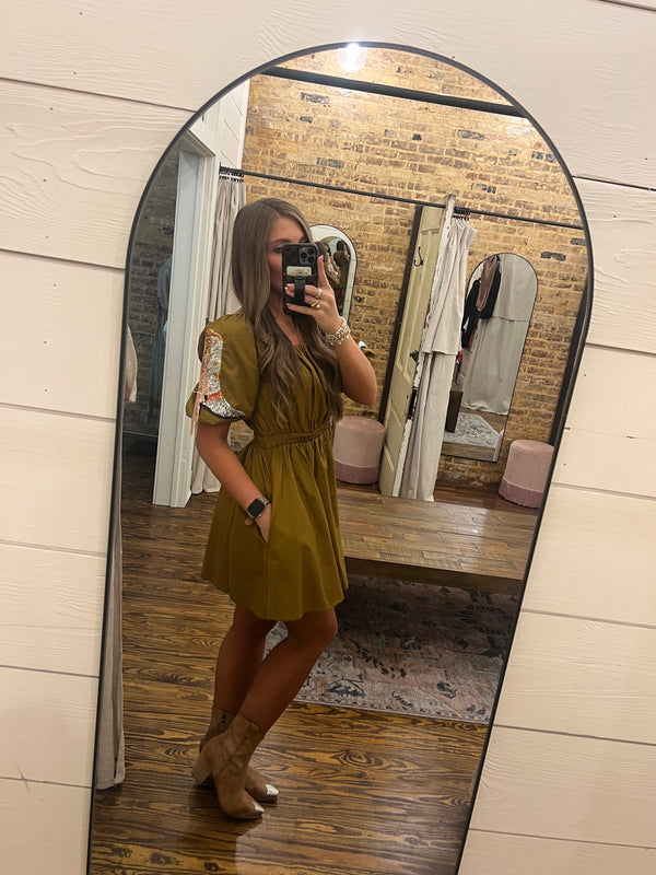 Buy Stylish Dresses for Women Online | Boutique Bliss