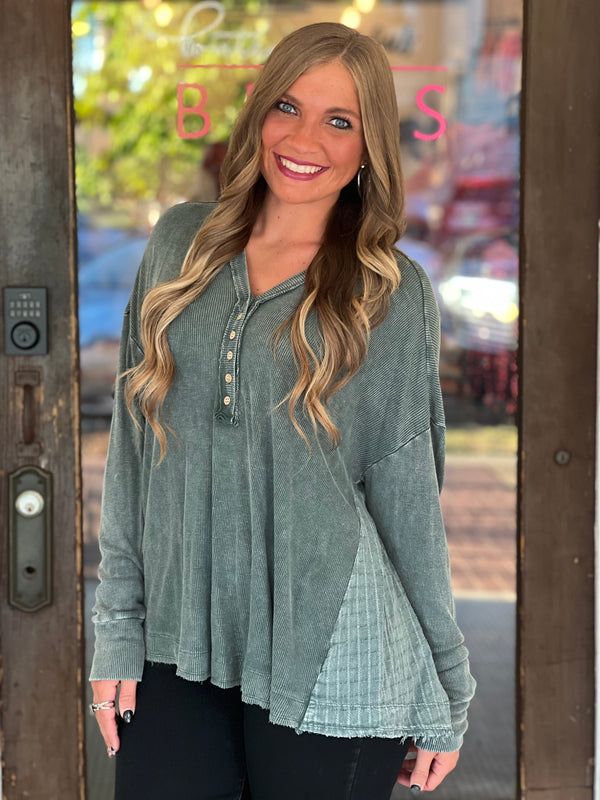 Mineral Washed Thermal Top Green