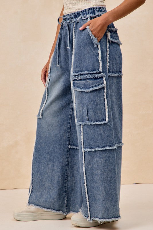 Pants With Distressed Seam Washed Demin